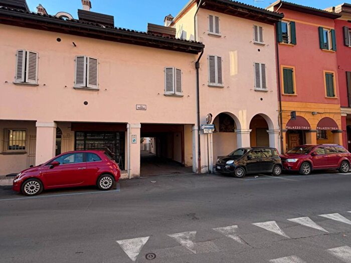 Appartamento trilocale in affitto in Via Frassinago, Saragozza dentro le Mura, Bologna