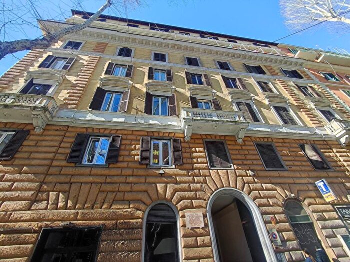 Appartamento monolocale in affitto in Viale Regina Margherita, Trieste Coppedè, Roma