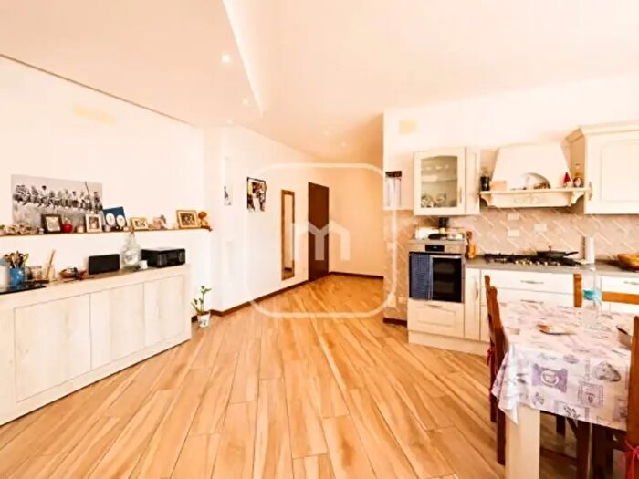 Appartamento trilocale in vendita in Via Casilina, Roma