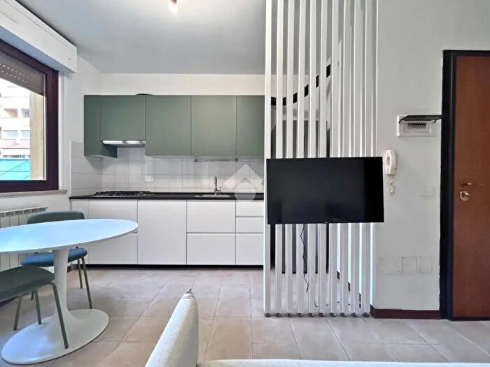 Appartamento monolocale in affitto in Via Magenta, Campi Bisenzio