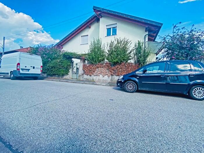 Casa quadrilocale in affitto in Via Carducci, Pinerolo