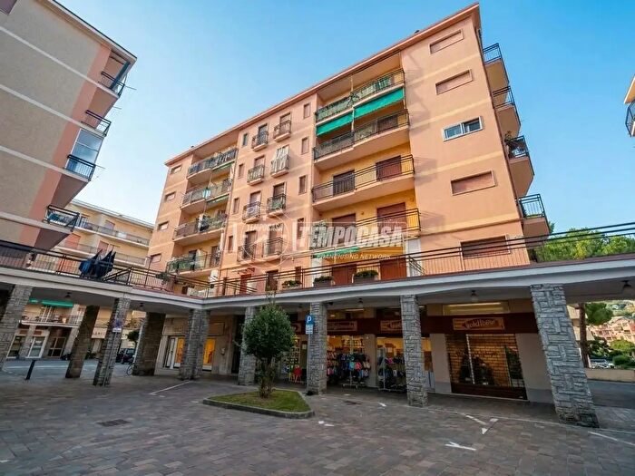 Appartamento bilocale in vendita in Piazza dell'Incontro, Andora