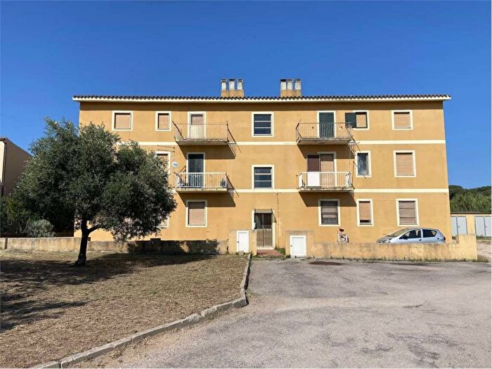 Appartamento quadrilocale in affitto in Via Rundines, Monti