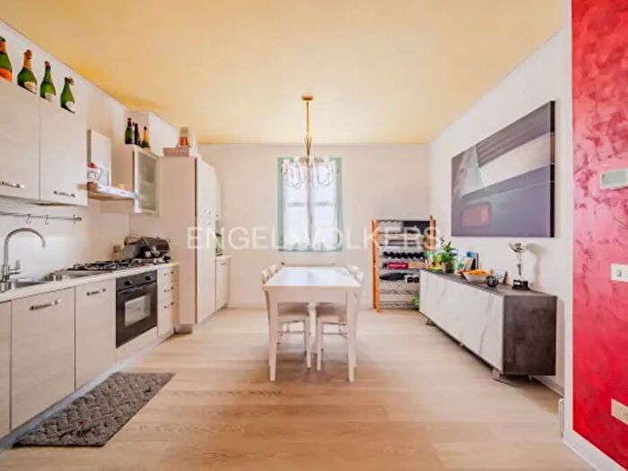 Appartamento trilocale in vendita in Via Luigi Serena, Montebelluna