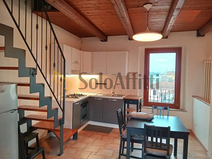 Appartamento trilocale in affitto in Falconara Marittima