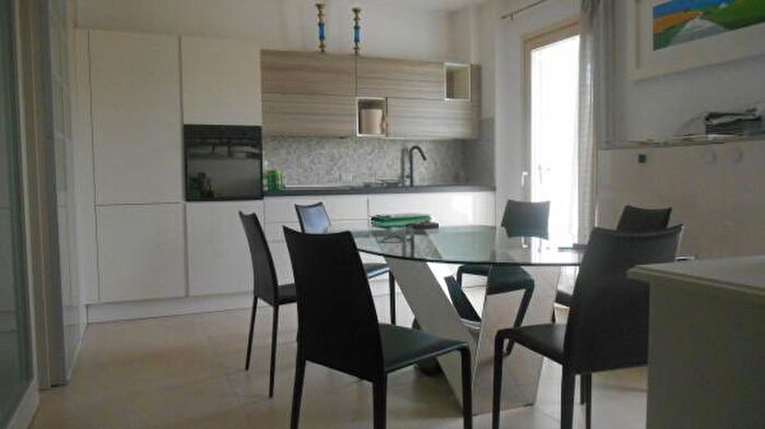 Appartamento quadrilocale in vendita in Vittoria, Jesi