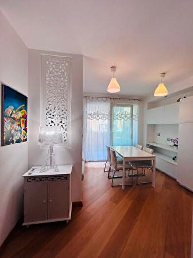 Appartamento trilocale in affitto in Viale San Martino, Riccione