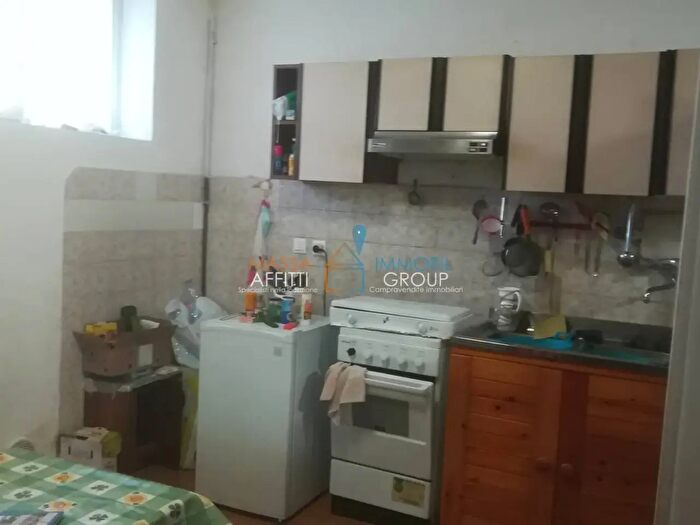 Appartamento trilocale in vendita in Via Argine Destro Carrione, Carrara