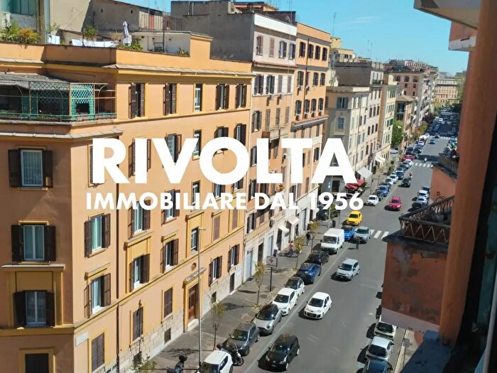 Appartamento trilocale in vendita in Via Trionfale, Roma