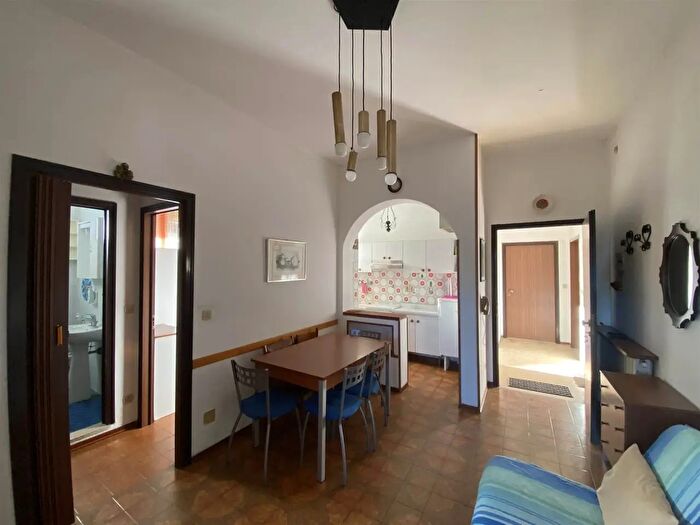 Appartamento quadrilocale in vendita in Via Bertinoro, Ravenna