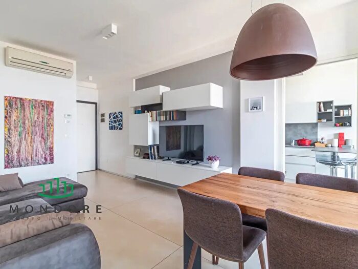 Appartamento quadrilocale in vendita in Piazza Lorusso, Castel Maggiore