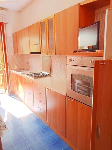 Appartamento quadrilocale in affitto in Via Dante Alighieri, Centro, Fidenza