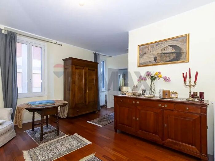 Appartamento bilocale in vendita in Via Marcona, Milano