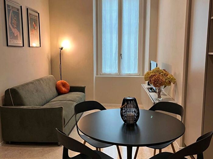 Appartamento bilocale in affitto in Borgo Bruno Longhi, Centro Storico, Parma
