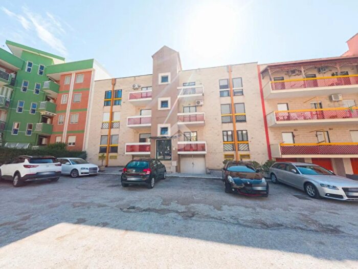 Appartamento quadrilocale in vendita in Via Giovanni Cimabue, Manfredonia