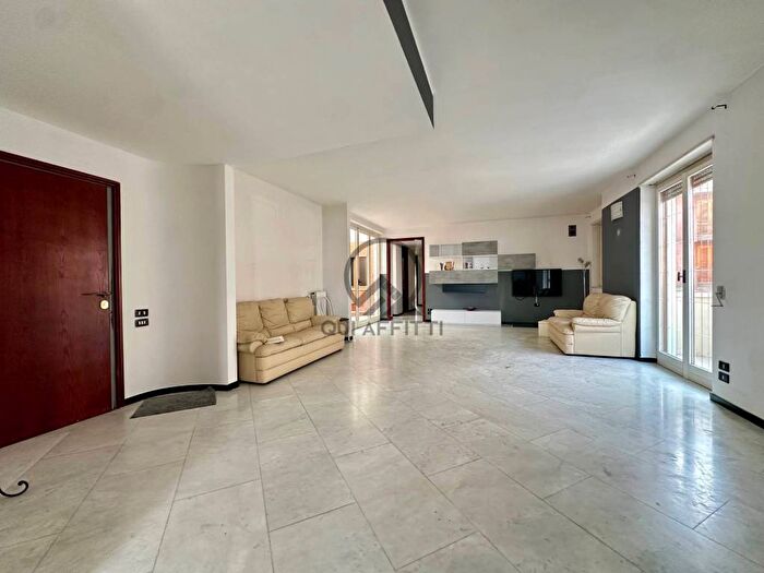 Appartamento con 5 locali in affitto in Via Thomas Alva Edison, Sacro Cuore Via Corato, Andria