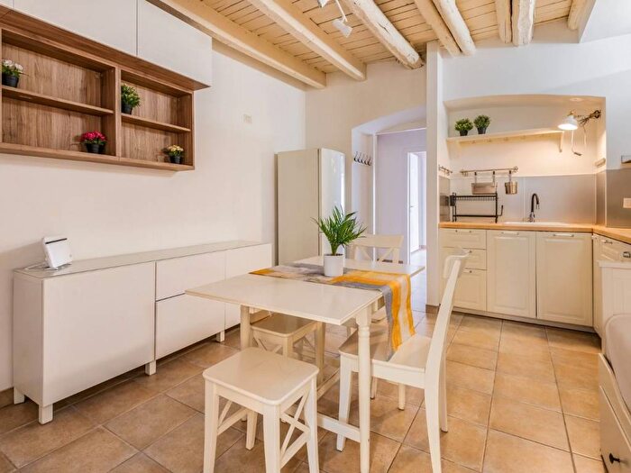 Appartamento bilocale in affitto in Corso di Porta Romana, Quadronno Crocetta, Milano