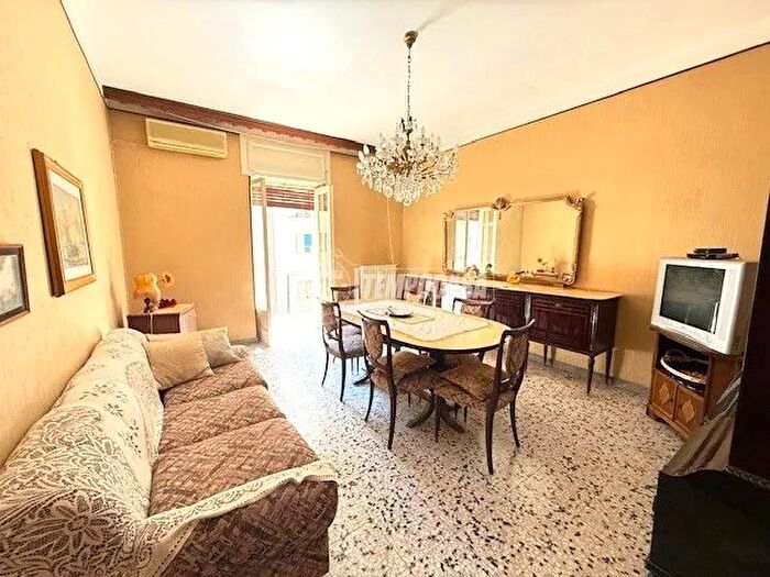 Appartamento trilocale in vendita in Via Nicola Fornelli, Foggia