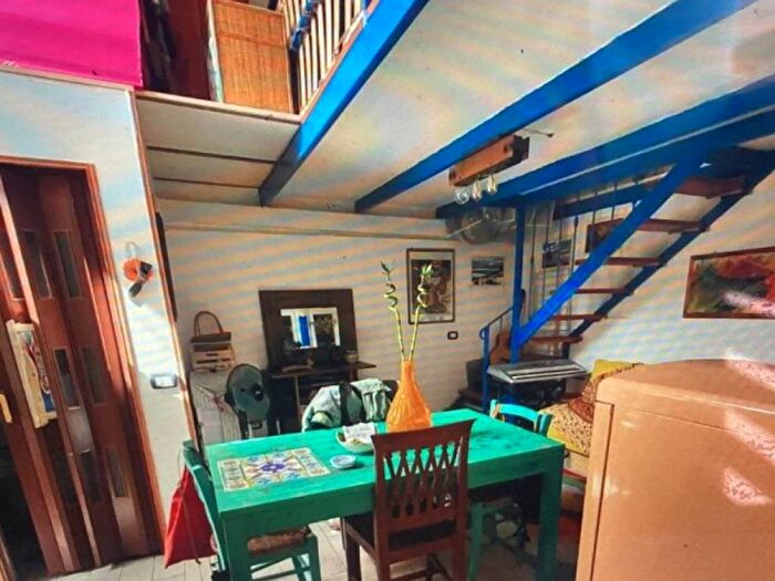 Appartamento bilocale in affitto in Salita Miradois, Sanità, Napoli