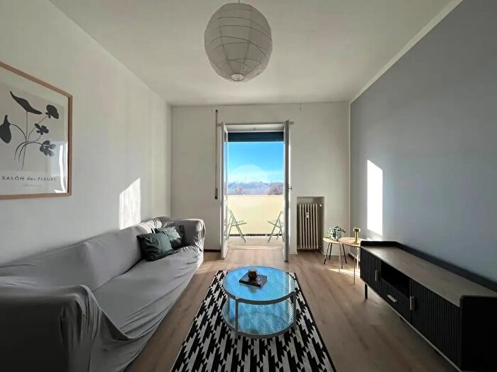 Appartamento trilocale in vendita in Via Libertà, Vigliano Biellese