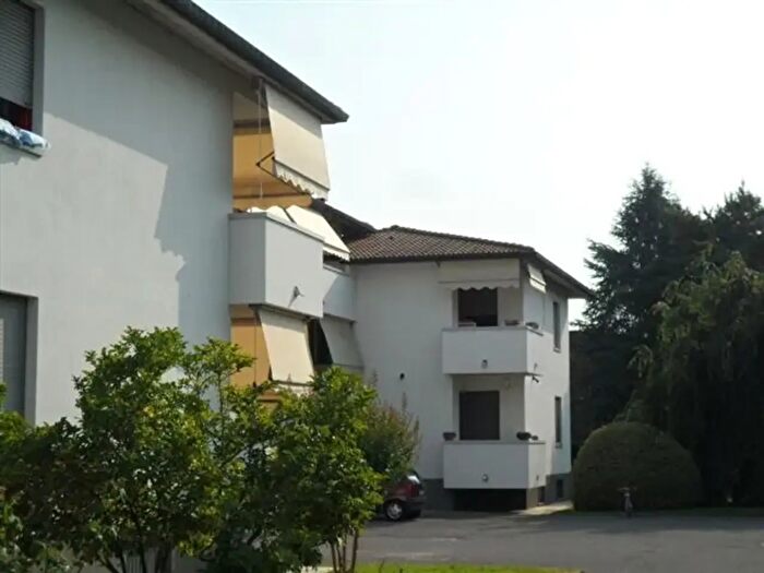 Appartamento quadrilocale in affitto in Biassono