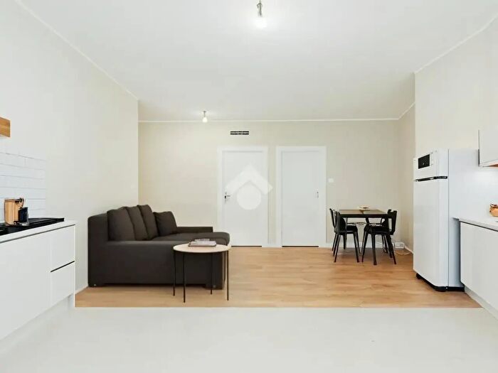 Appartamento trilocale in vendita in Via Gorizia, Torino