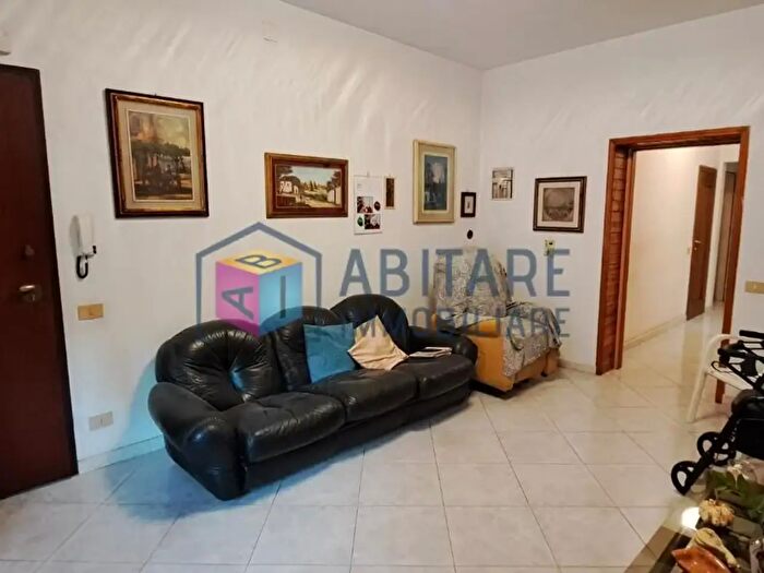 Appartamento con 5 locali in vendita in Livorno