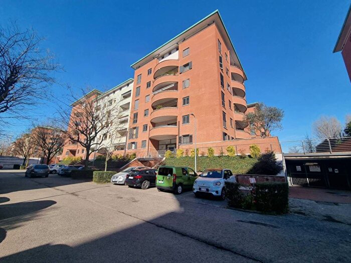Appartamento trilocale in affitto in Viale Martesana, Vimodrone