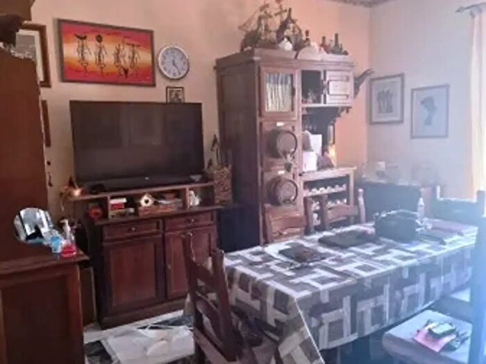 Appartamento trilocale in vendita in Via Tiburto, Tivoli