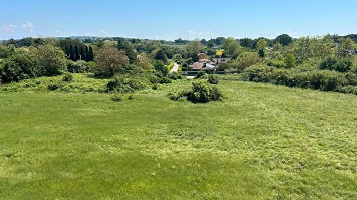 Appartamento con 6 locali in vendita in Via Braccianese Claudia, Bracciano