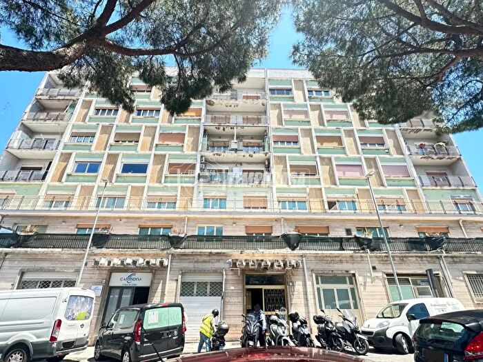 Appartamento quadrilocale in vendita in Viale Principe Umberto, Messina
