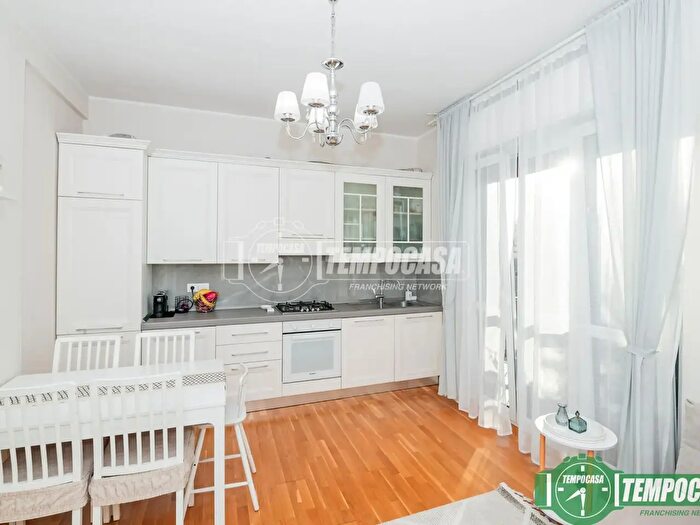 Appartamento bilocale in vendita in Via Fratelli Cairoli, Vimodrone