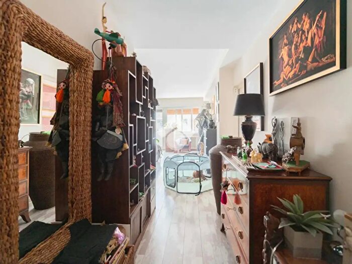 Case in Vendita e in Affitto - 3