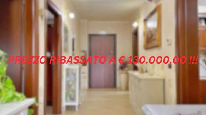 Casa trilocale in vendita in Via per Modena Finale Emilia Massa Finalese Modena, Finale Emilia