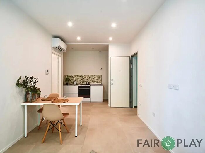 Appartamento trilocale in vendita in Viale Arcangeli, Cesenatico