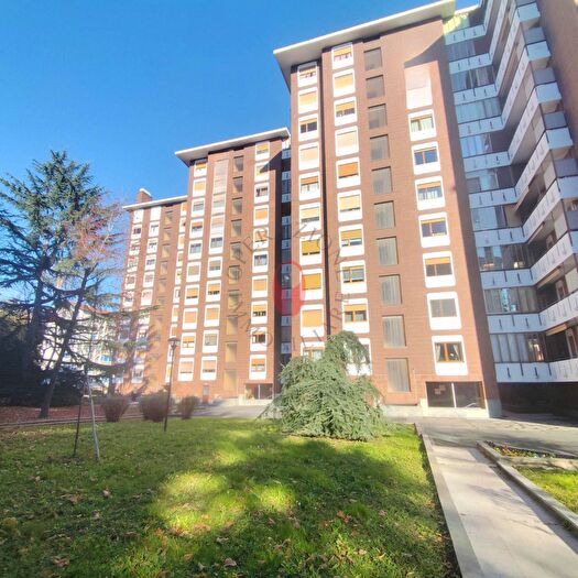 Appartamento trilocale in vendita in Via Alfonso Balzico Torino, Torino