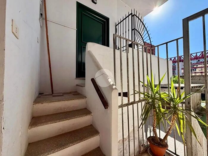 Appartamento monolocale in affitto in Via Vicinale Ferriera, Napoli