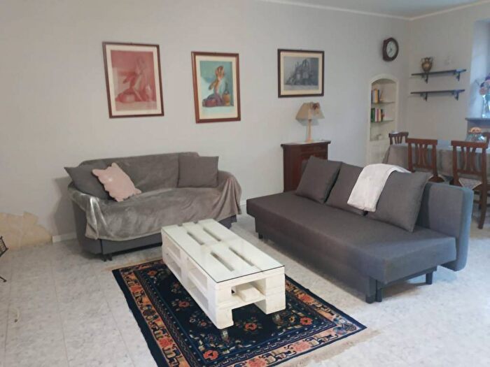 Appartamento trilocale in affitto in Via Cassinino, Villalunga Cassinino, Pavia