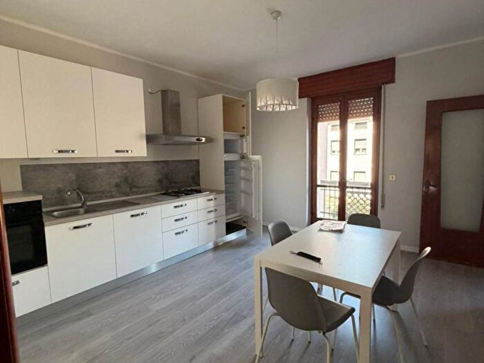 Appartamento trilocale in affitto in Via Francesco Glisenti, Centro, Villa Carcina
