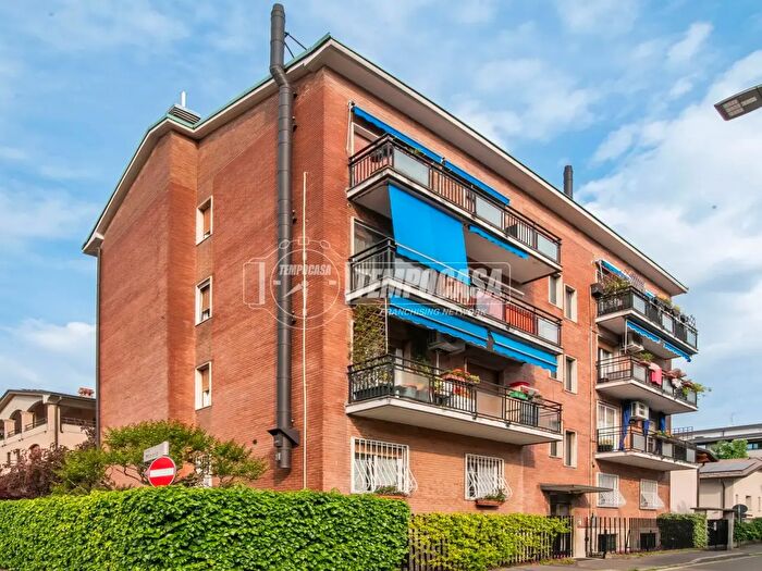 Appartamento trilocale in vendita in Via Nazario Sauro, Cusano Milanino