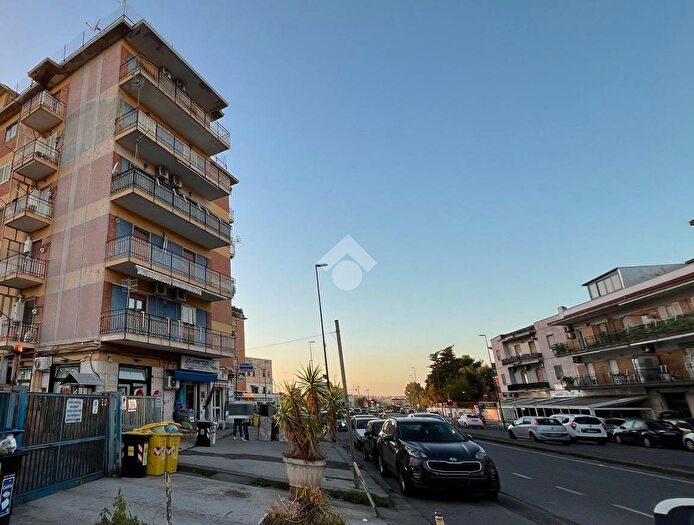 Appartamento quadrilocale in vendita in Via delle Repubbliche Marinare, Napoli
