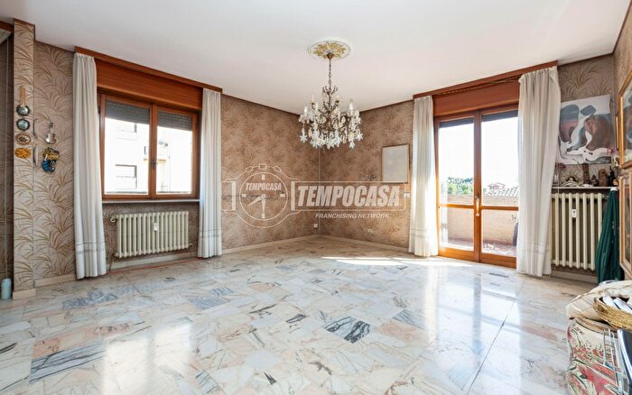 Appartamento trilocale in vendita in Via G B Tiepolo, Seriate