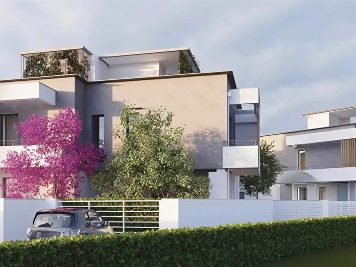 Casa con 5 locali in vendita in Poggio A Caiano