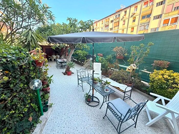 Appartamento trilocale in vendita in Via Alfonso Nallino, Palermo