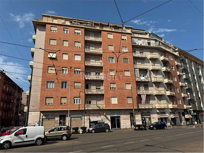 Appartamento trilocale in affitto in via Monginevro, Pozzo Strada, Torino