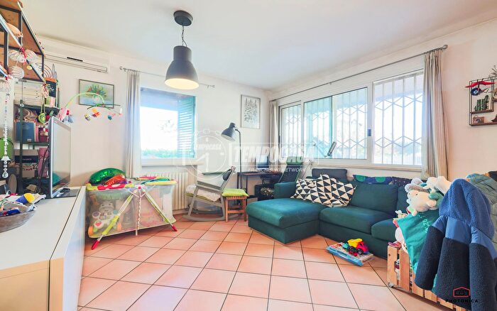 Appartamento quadrilocale in vendita in Via Renato Guttuso, Misano Adriatico