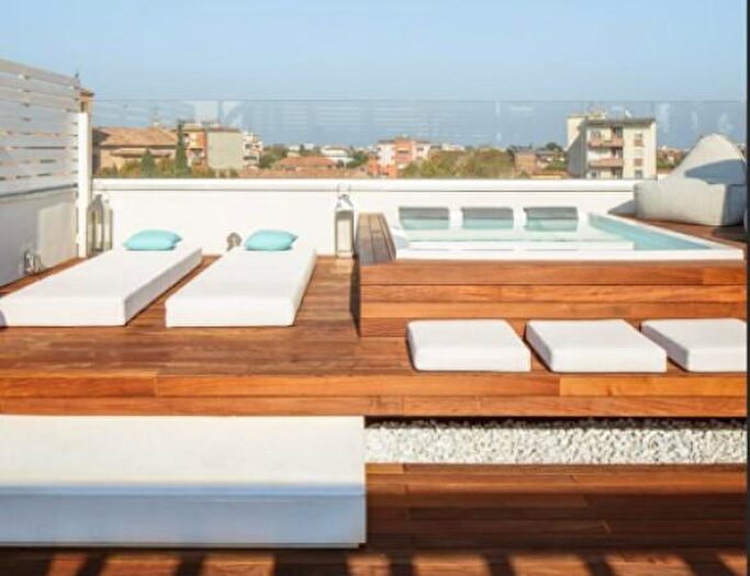 Appartamento con 6 locali in vendita in Via Felice Cavallotti, Conegliano