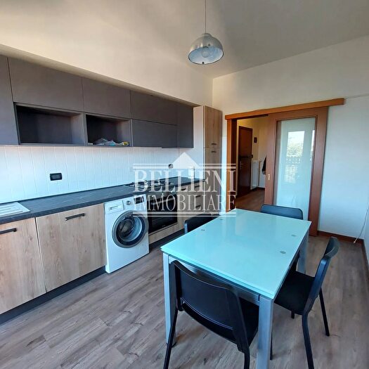 Appartamento trilocale in vendita in Via Peschiera, Vicenza