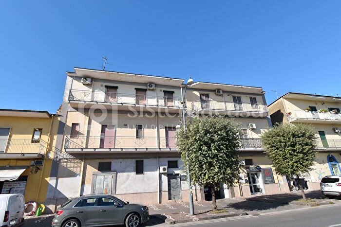 Appartamento trilocale in vendita in Brusciano