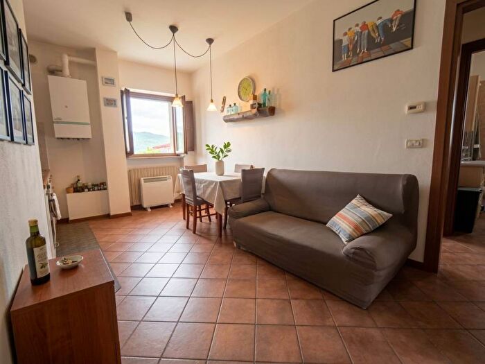 Appartamento bilocale in affitto in Via Pietro Ayres, Centro, Savigliano
